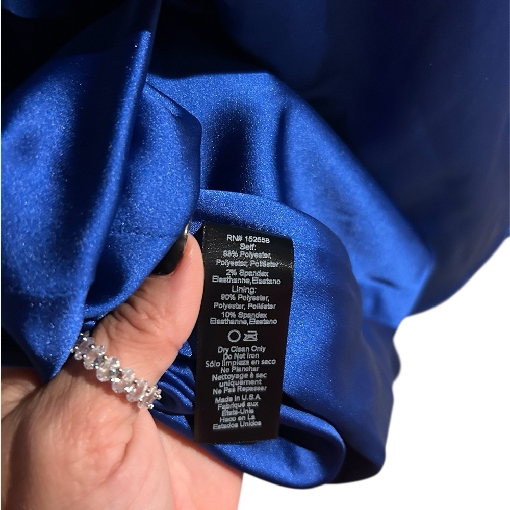 Delfi Amber Satin Lace-Up Back Dress nwot! - Picture 7 of 7
